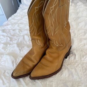 Classic Tan Leather Authentic Boot Barn Cowgirl Boots with Stitching